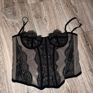 URBAN OUTFITTERS CORSET TOP